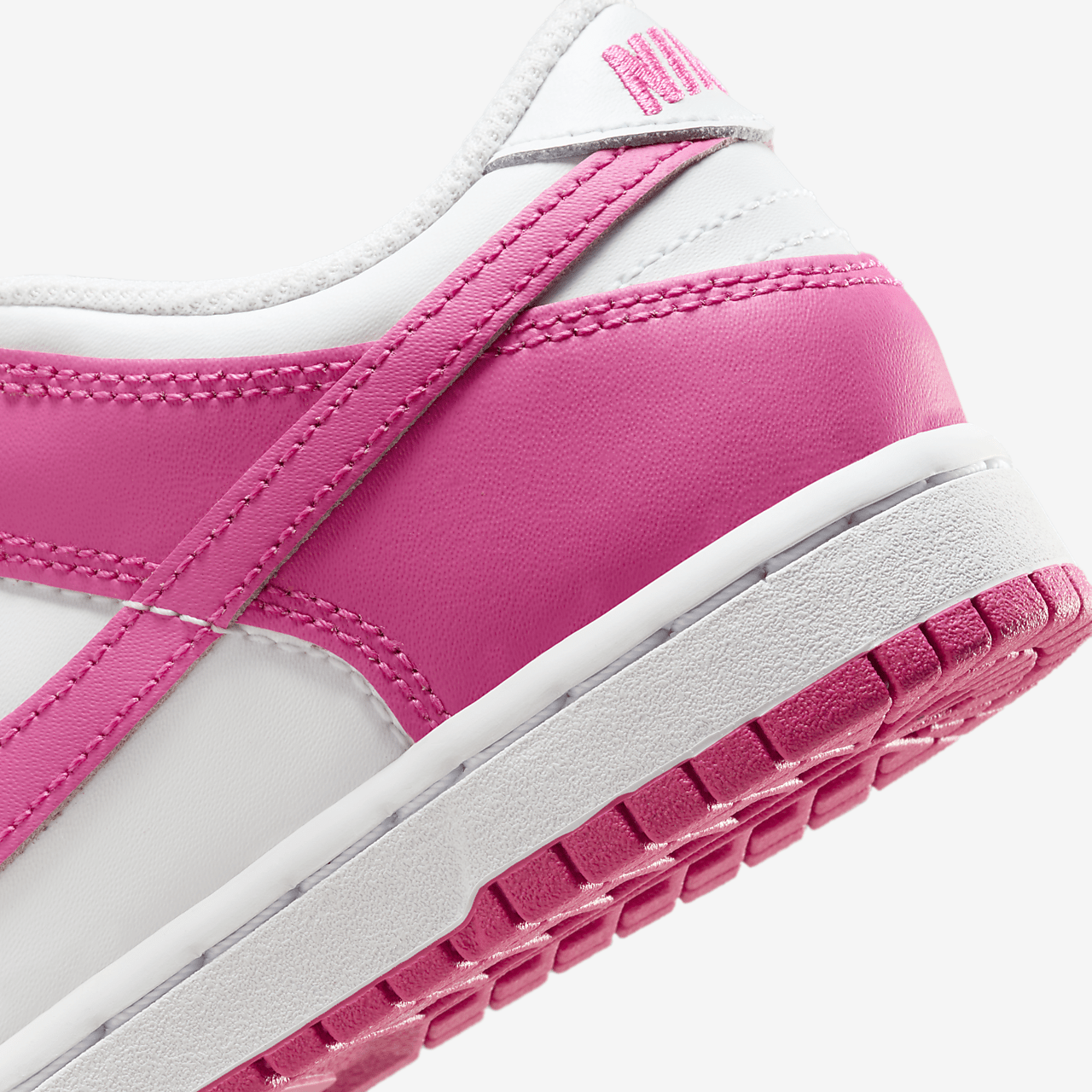 Nike Dunk Low sneaker Laser Fuchsia/Wit/Laser Fuchsia