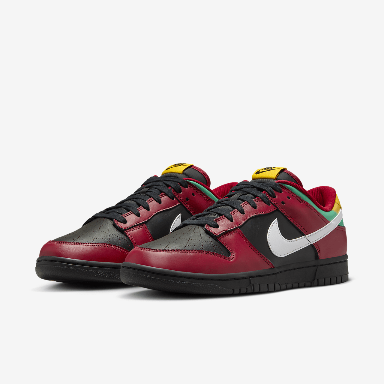 Nike Dunk Low sneaker Zwart/Gym Red/University Gold/Wit