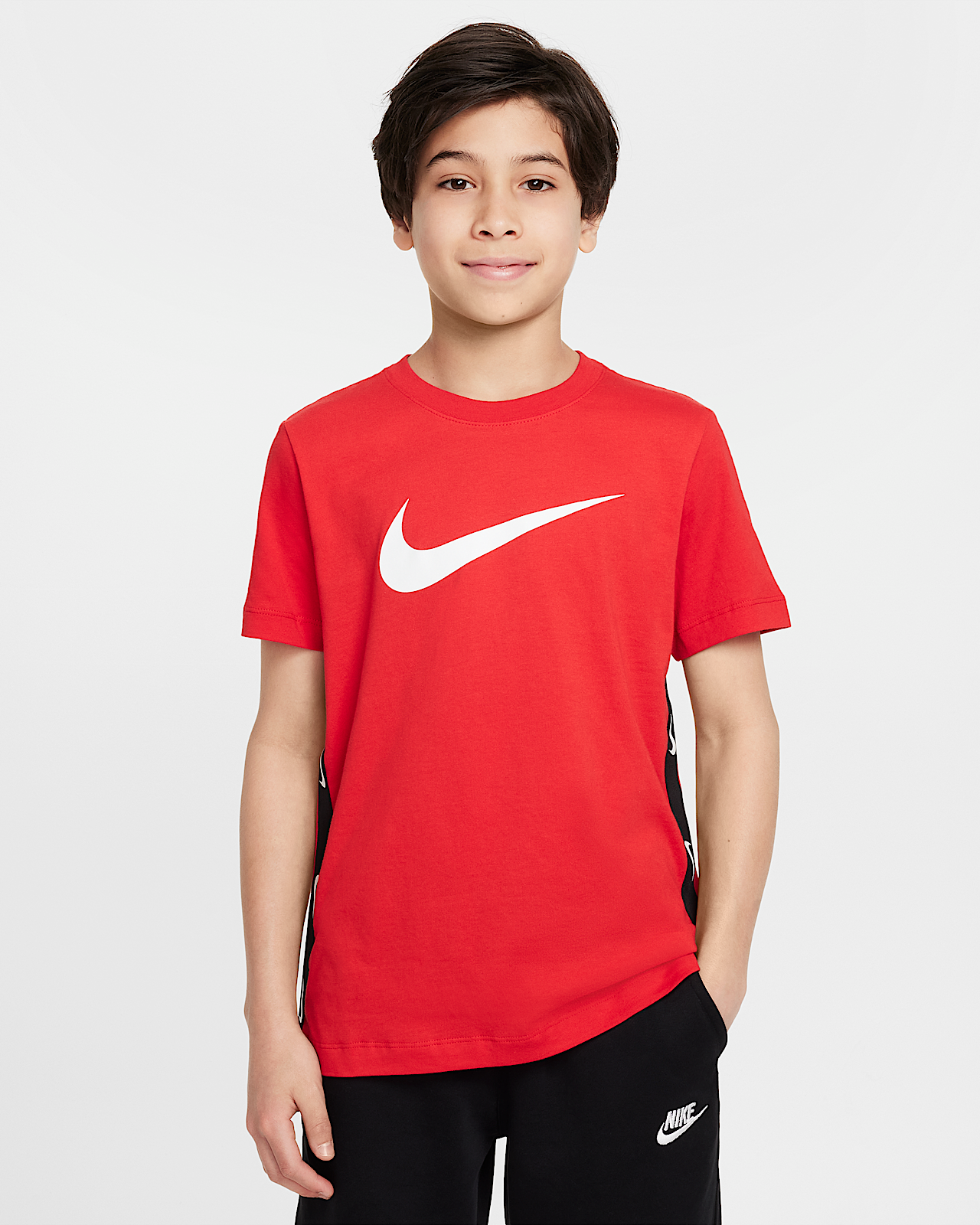 Детская футболка Nike Sportswear Big Kids'