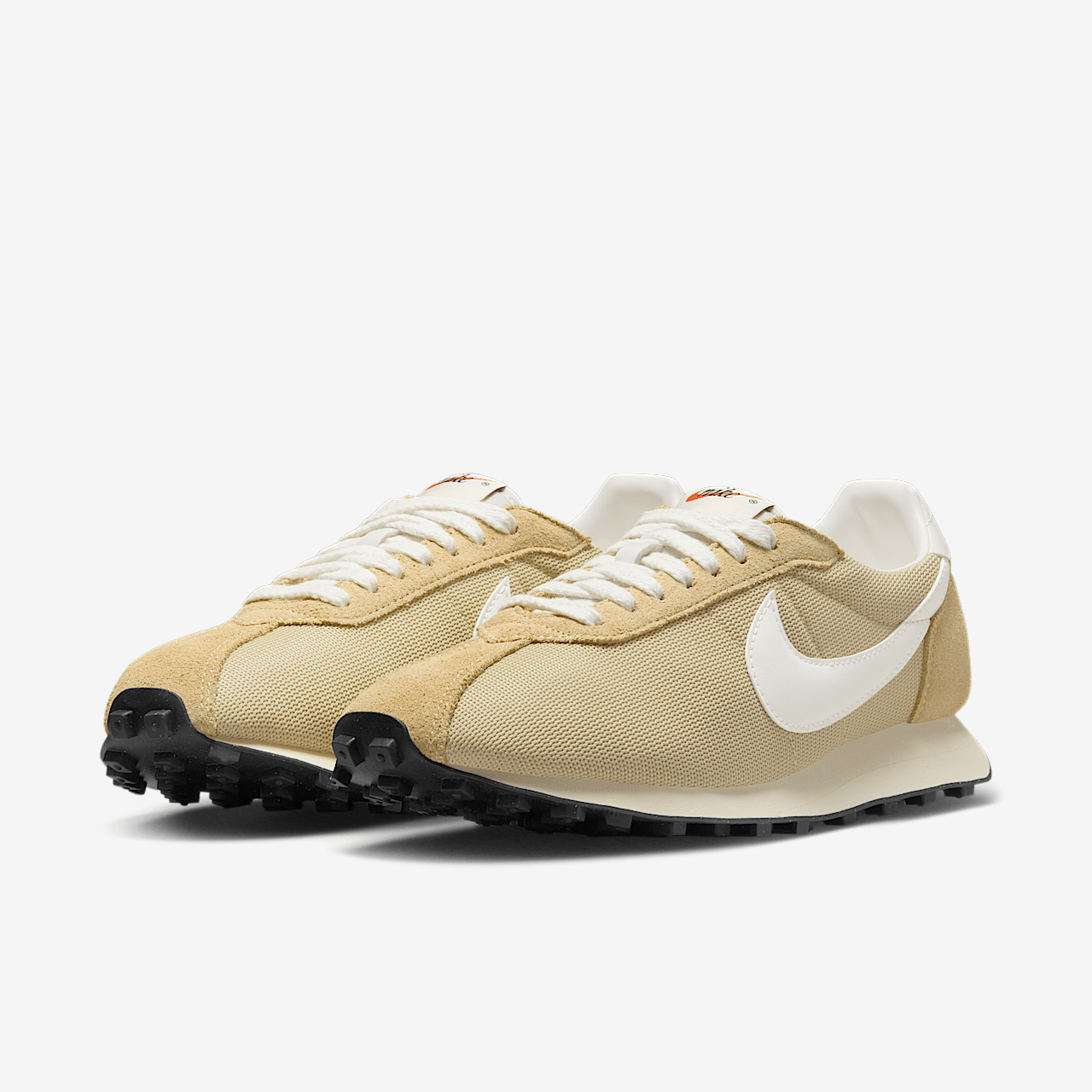 Nike  sneaker Team Gold/Sesame/Coconut Milk/Sail