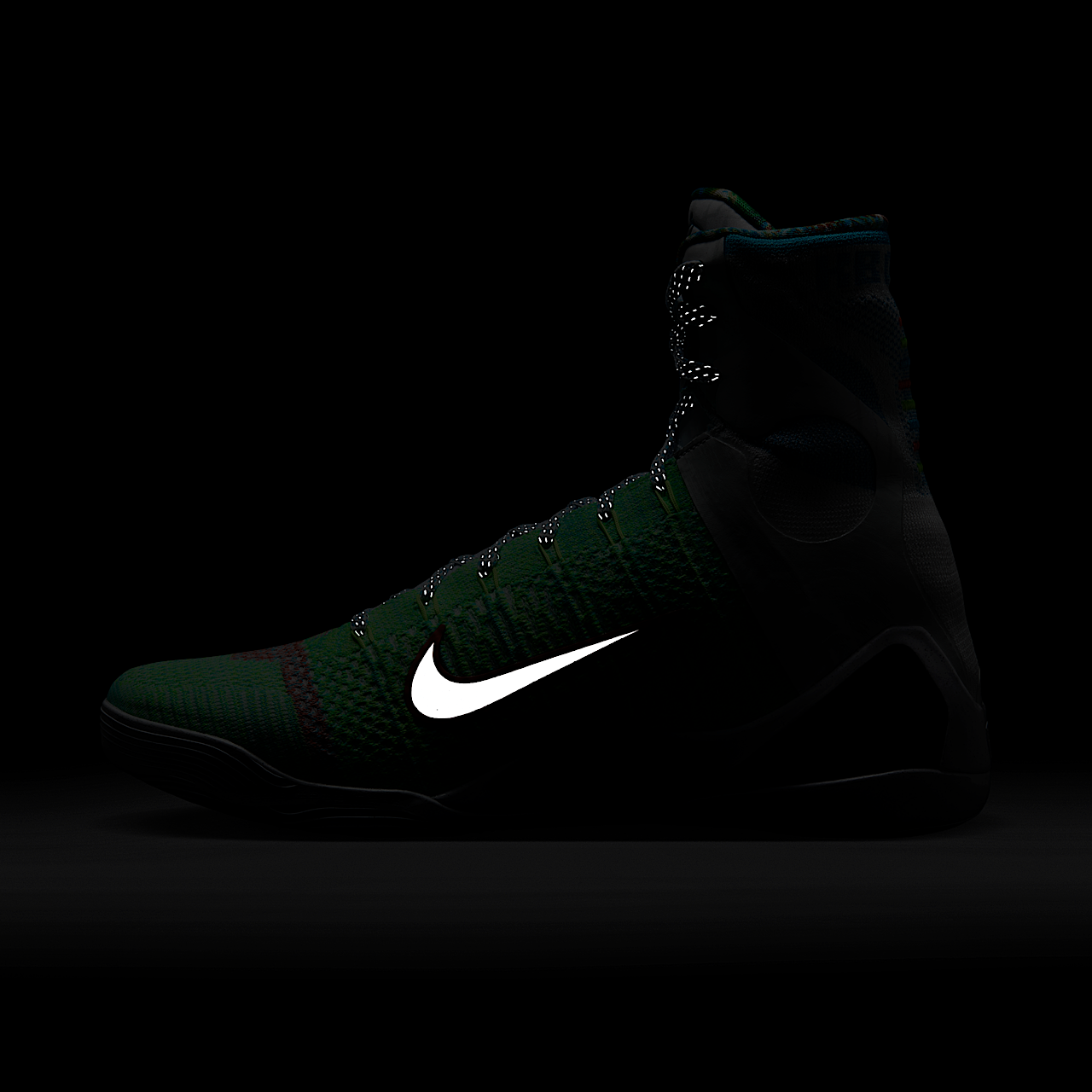 Nike Kobe sneaker Wit/Chlorine Blue/Zwart/Reflective Silver
