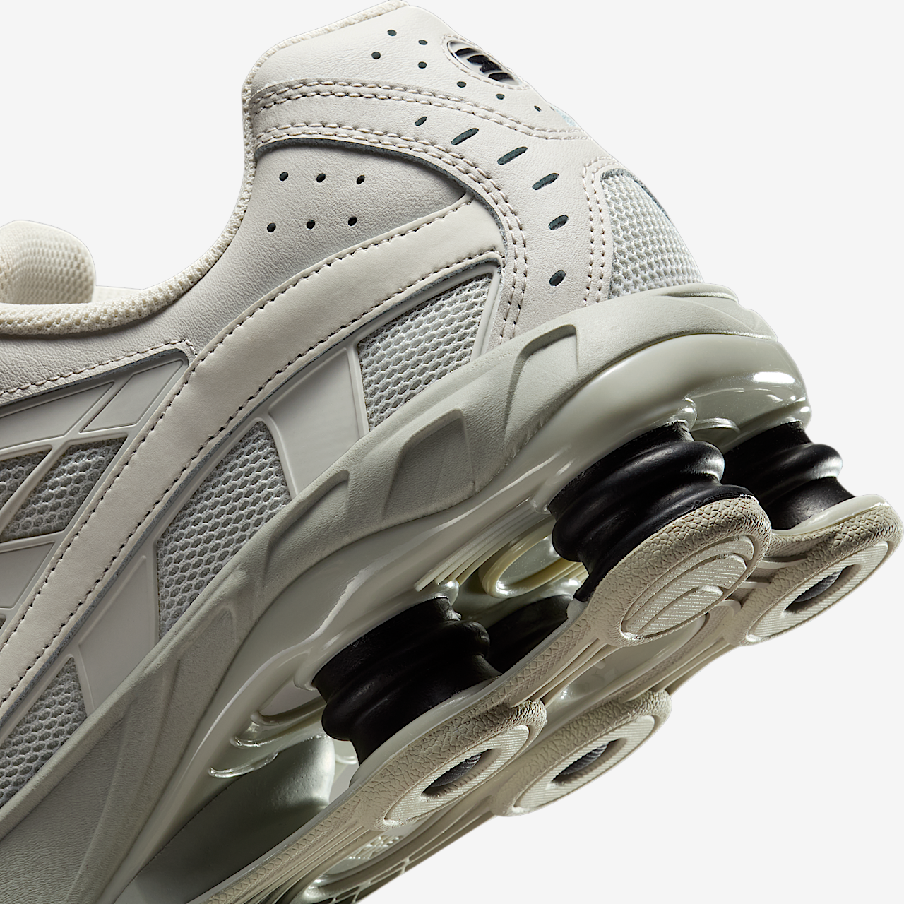 Nike Nike Shox sneaker Light Bone/Zwart/Metallic Black