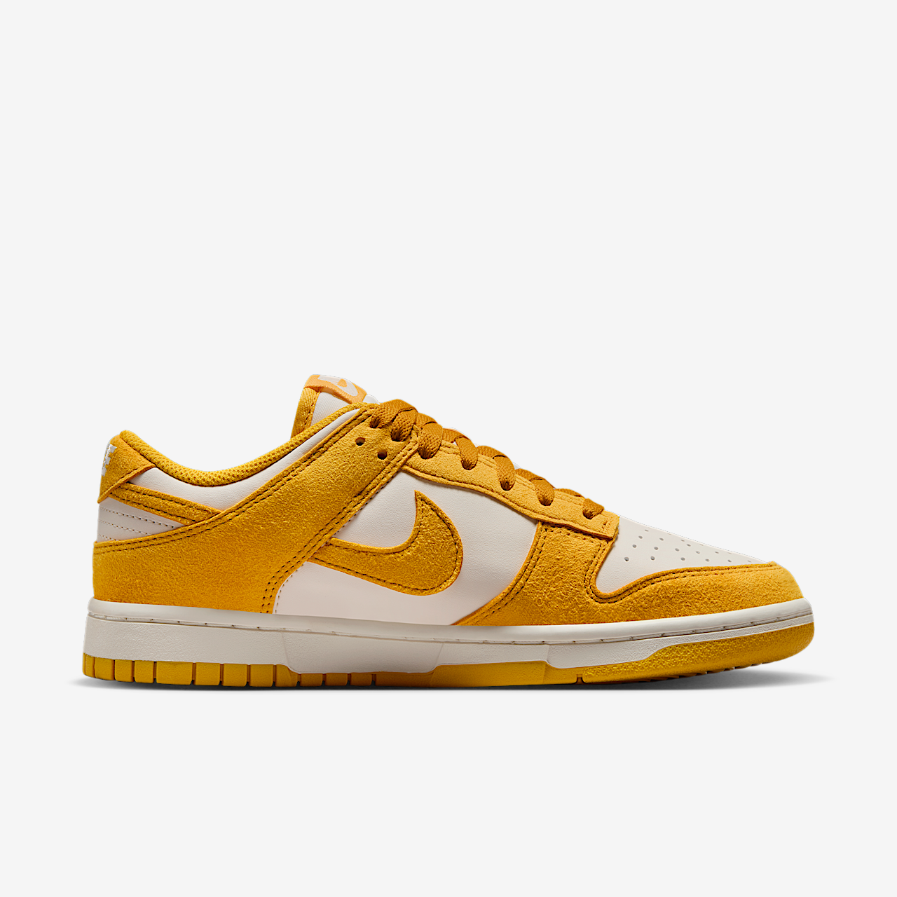 Nike Dunk Low sneaker Pale Ivory/Sail/Metallic Gold/Dark Sulfur