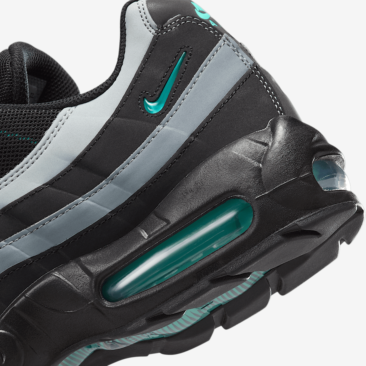 Nike Air Max 95 sneaker Zwart/Cool Grey/Light Smoke Grey/Aurora Green