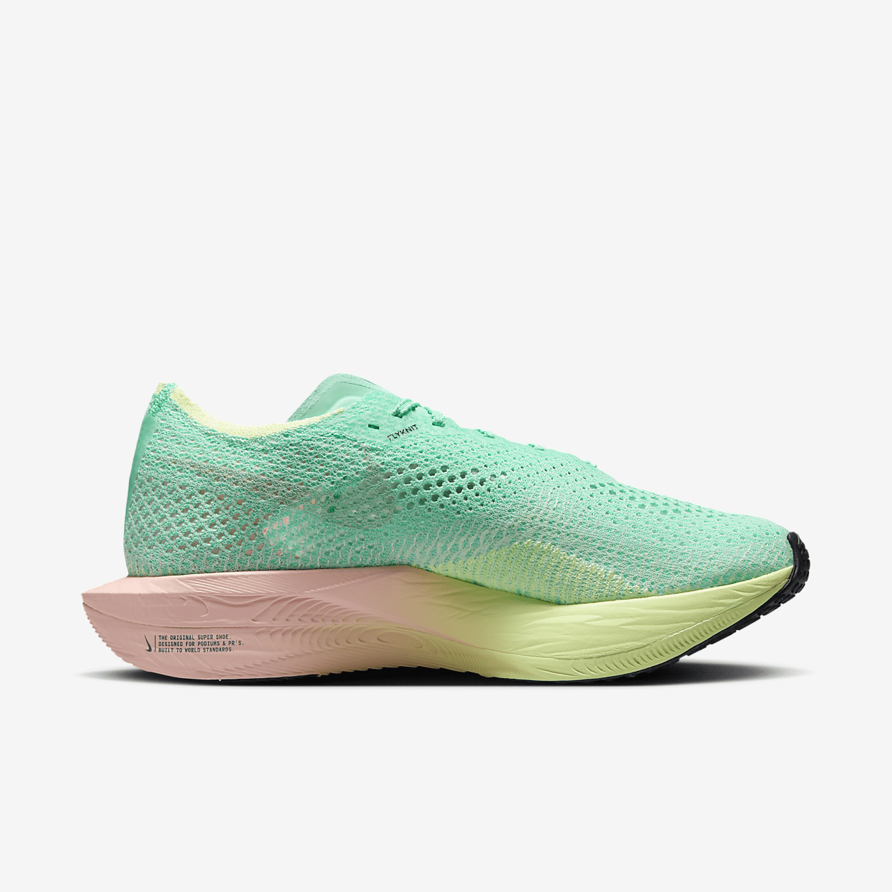 Nike  sneaker Mint Foam/Sunset Tint/Barely Volt/Sail