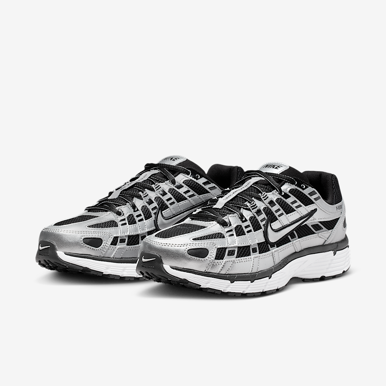Nike P-6000 sneaker Metallic Silver/Zwart/Wit/Metallic Silver