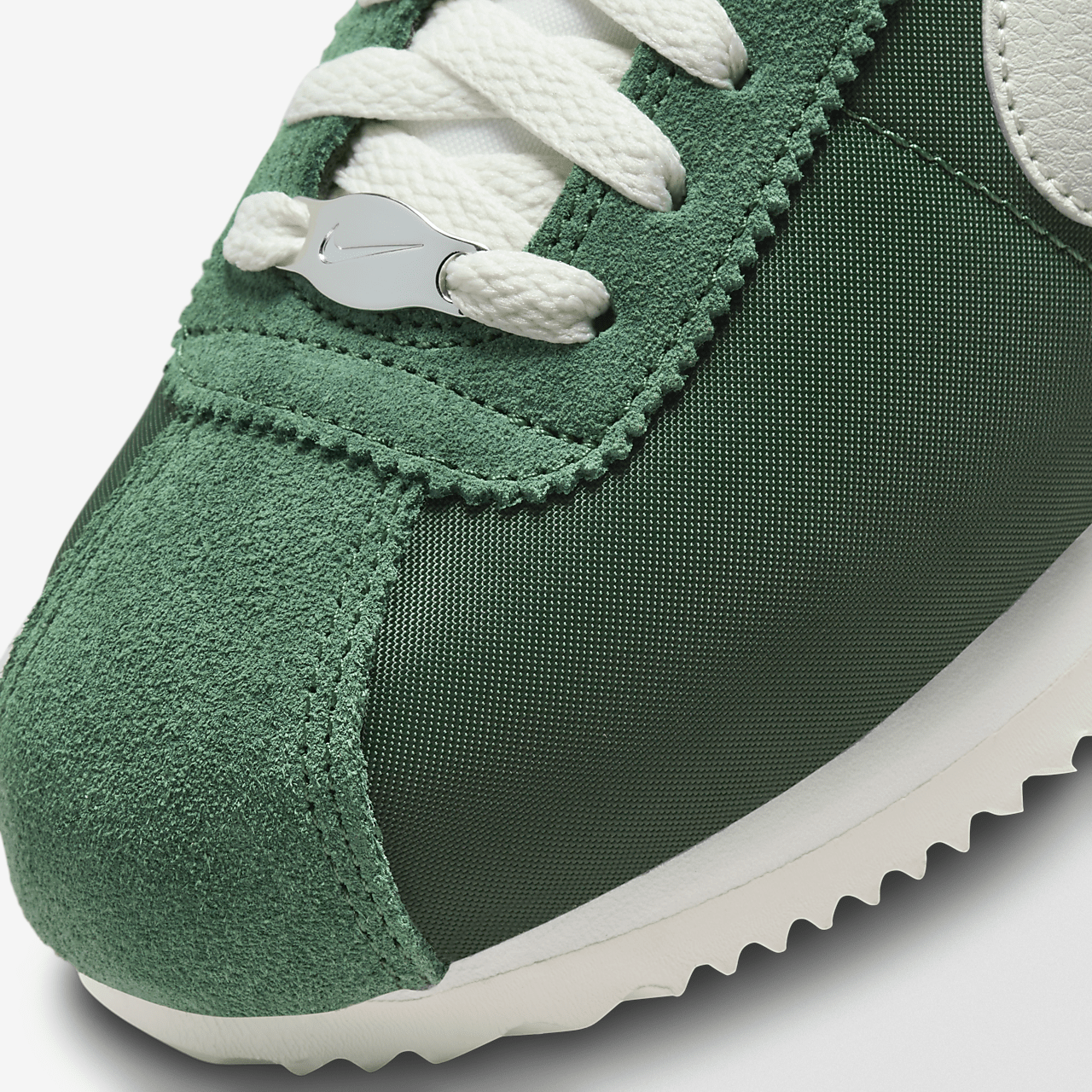 Nike Cortez sneaker Fir/Sail/Light Silver/Sail
