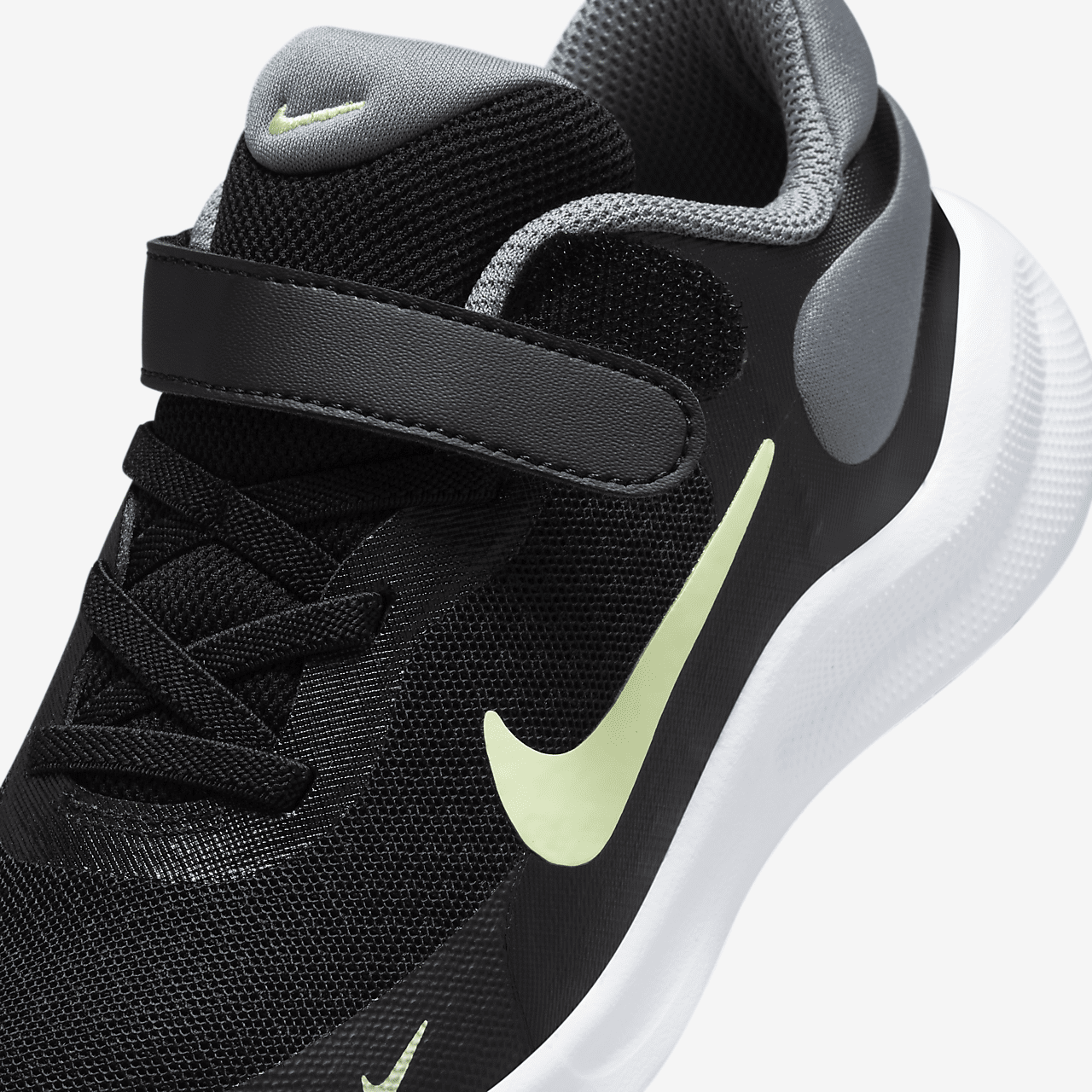 Nike  sneaker Zwart/Smoke Grey/Wit/Barely Volt