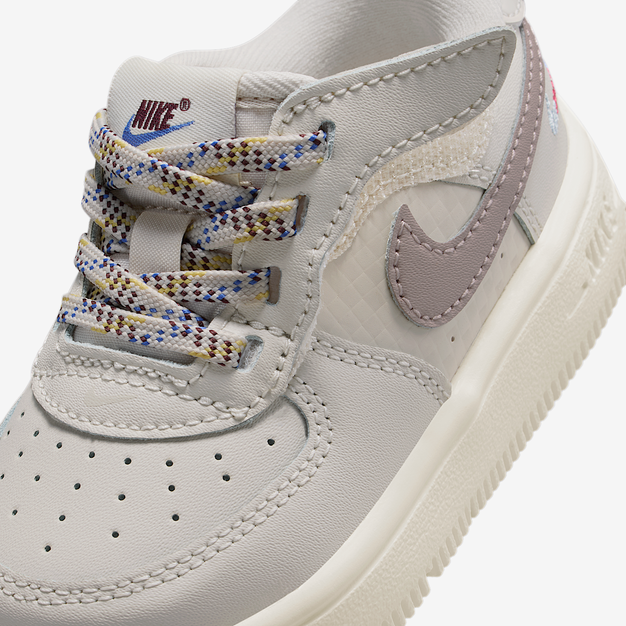 Nike  sneaker Light Orewood Brown/Burgundy Crush/Comet Blue/Malt