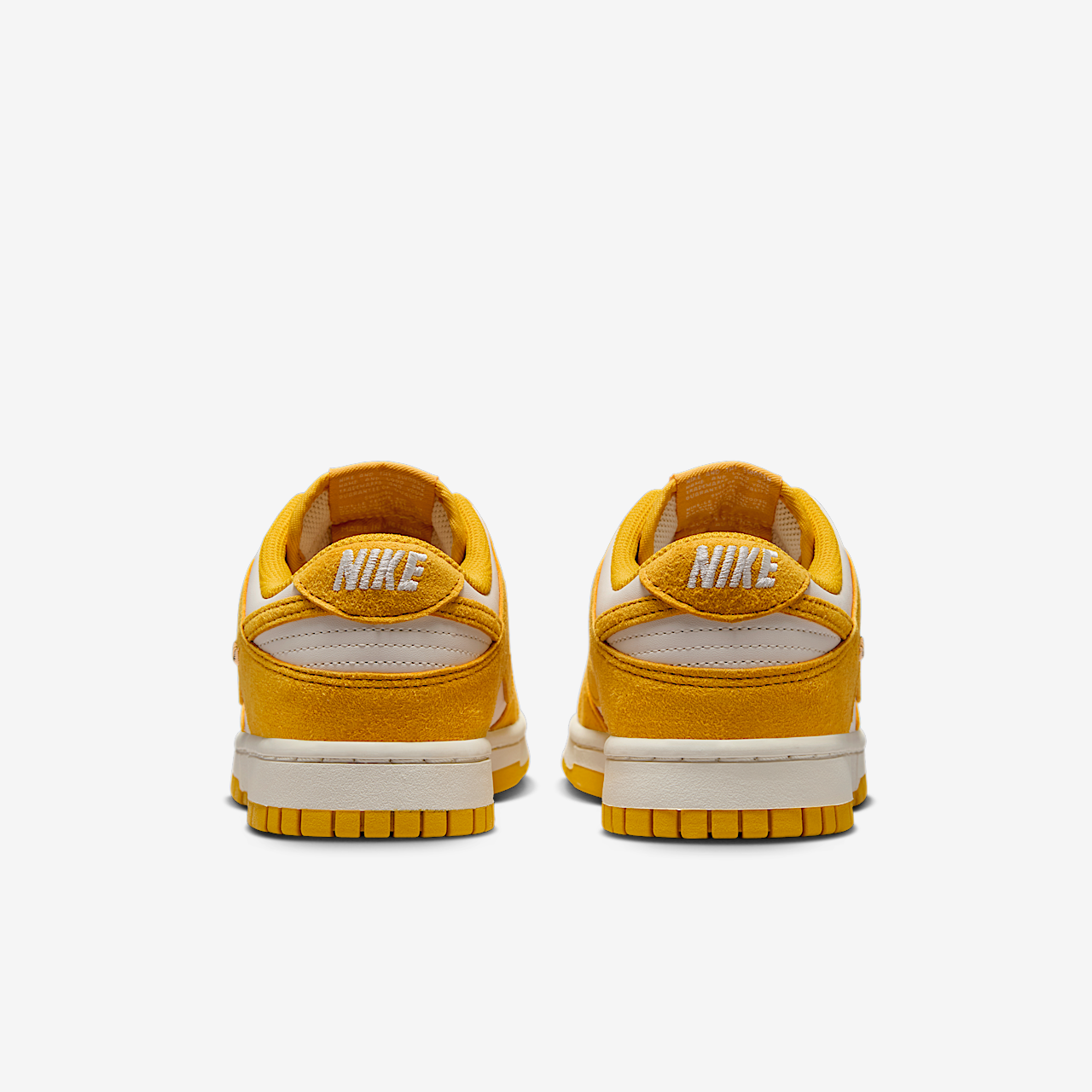 Nike Dunk Low sneaker Pale Ivory/Sail/Metallic Gold/Dark Sulfur