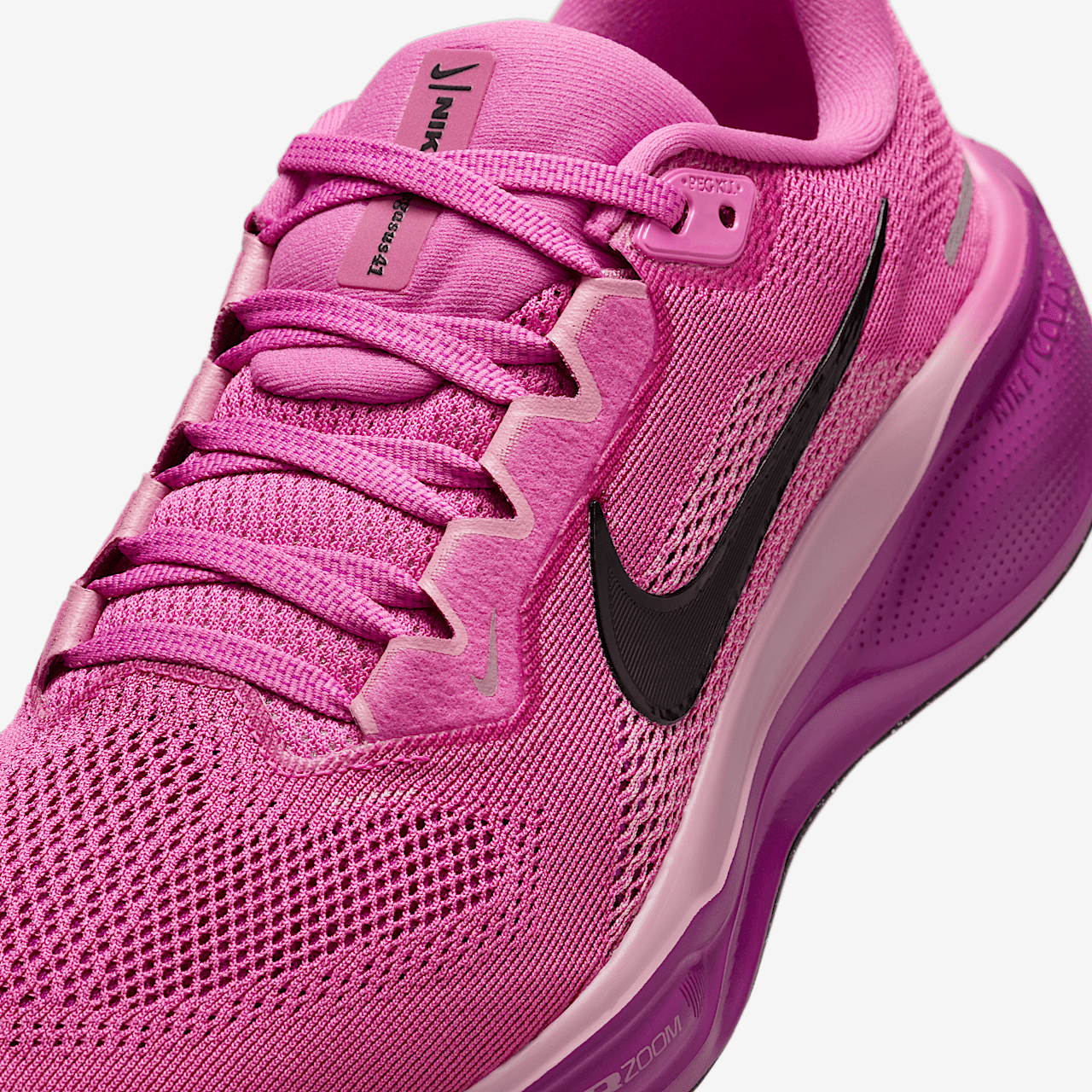Nike Pegasus sneaker Cosmic Fuchsia/Red Plum/Elemental Pink/Off Noir