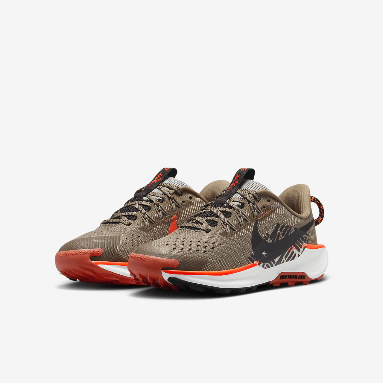 Nike Pegasus sneaker Khaki/Hyper Crimson/Vintage Coral/Velvet Brown