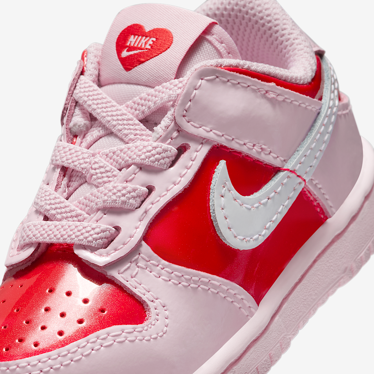 Nike Dunk Low sneaker Pink Foam/Light Crimson/Summit White