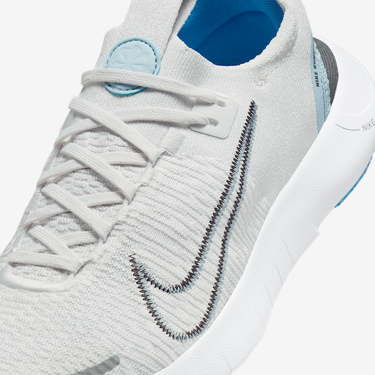 Nike Free sneaker Platinum Tint/Light Armory Blue/Wit/Iron Grey
