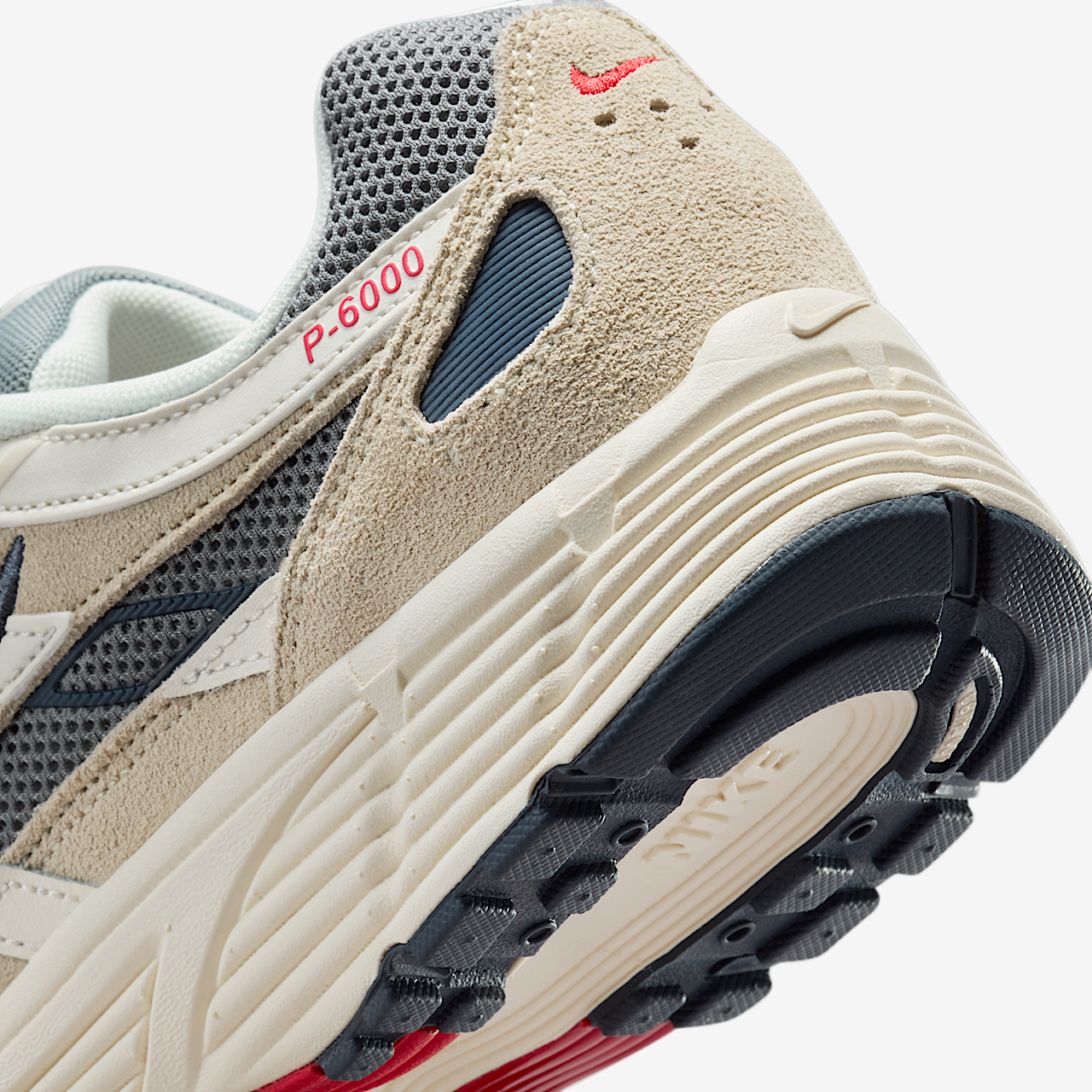 Nike P-6000 sneaker Light Khaki/Thunder Blue/Cool Grey/Pale Ivory