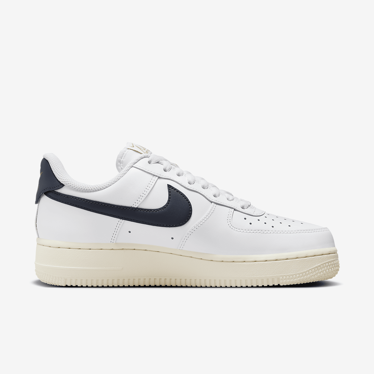 Nike Air Force 1 sneaker Wit/Pale Ivory/Metallic Gold/Obsidian