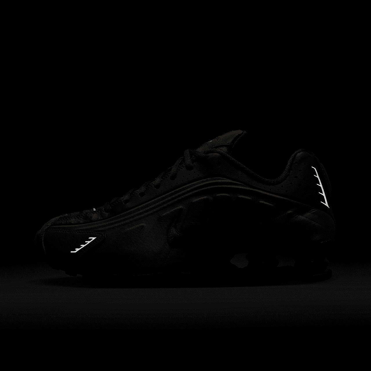 Nike Shox sneaker Off Noir/Ironstone/Dark Smoke Grey/Off Noir