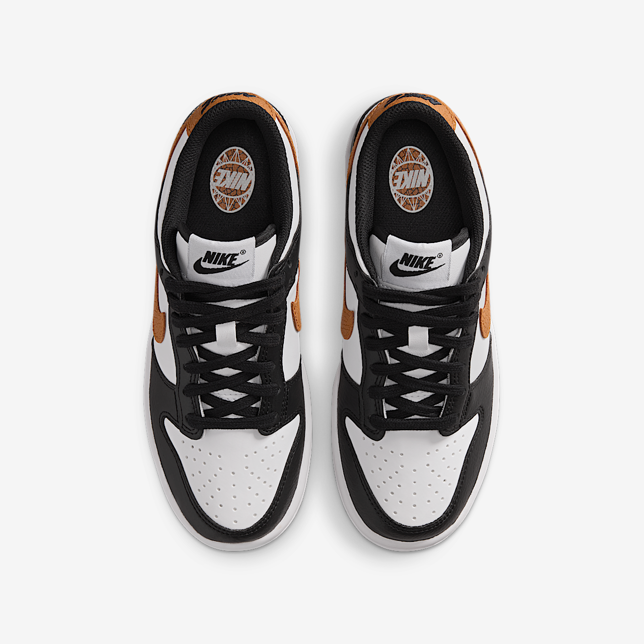 Nike Dunk Low sneaker Zwart/Wit/Deep Royal Blue/Flax