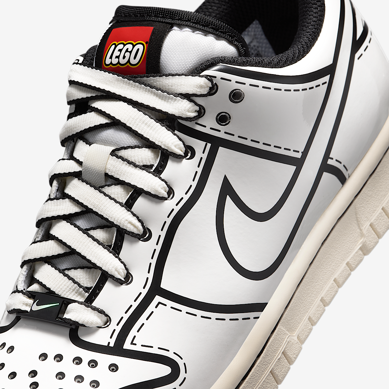 Nike Dunk Low sneaker Sail/Zwart/Rush Red/Sail