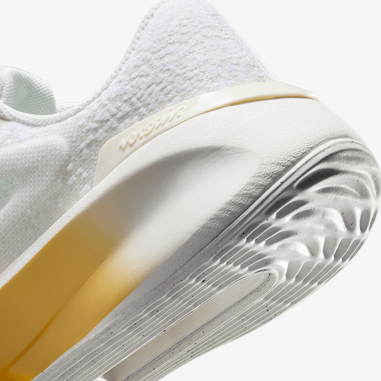 Nike  sneaker Sail/Team Gold/Wit/Saturn Gold