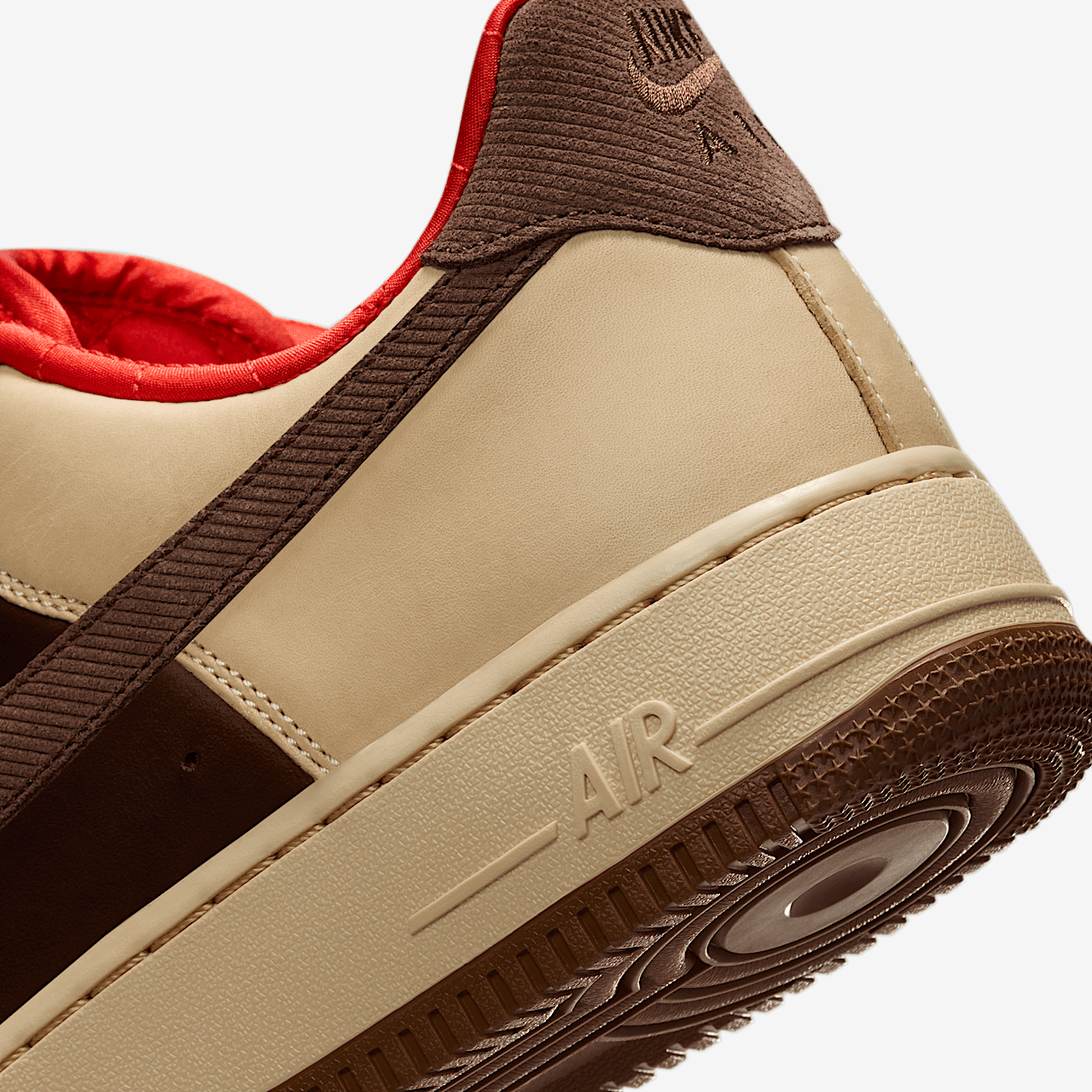 Nike Air Force 1 sneaker Light British Tan/Sesame/Picante Red/Cacao Wow