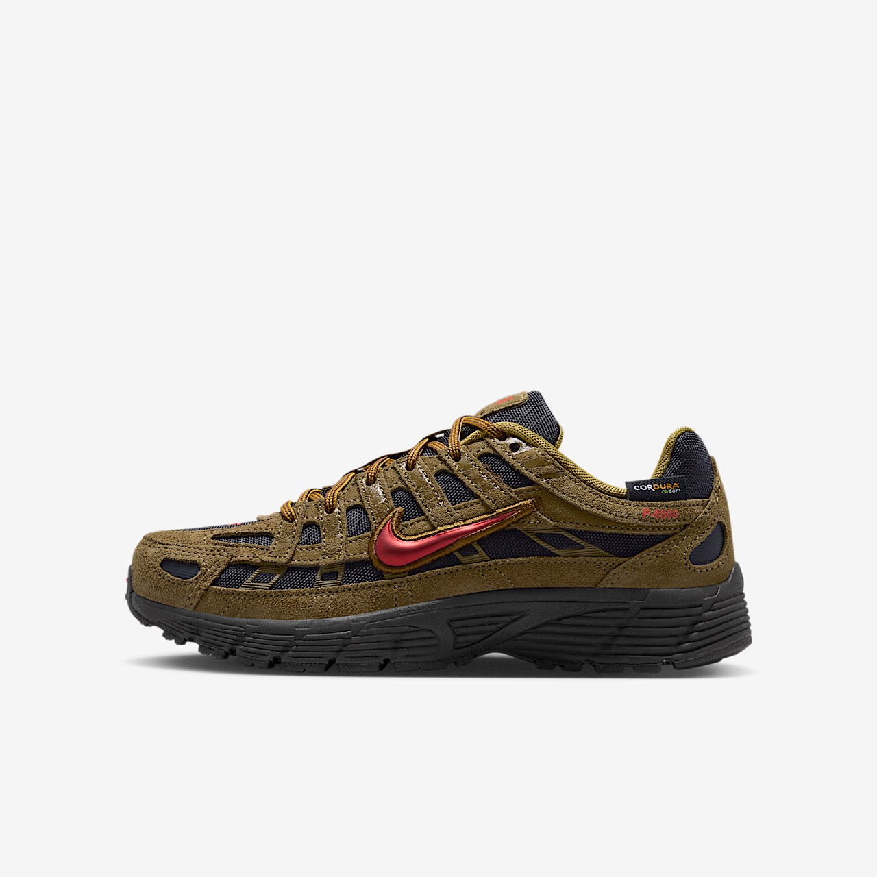 Nike P-6000 sneaker Olive Flak/Zwart/Quantum Moss/Picante Red
