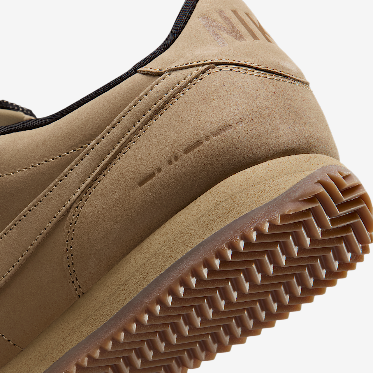 Nike Cortez sneaker Parachute Beige/Off Noir/Gum Dark Brown/Parachute Beige