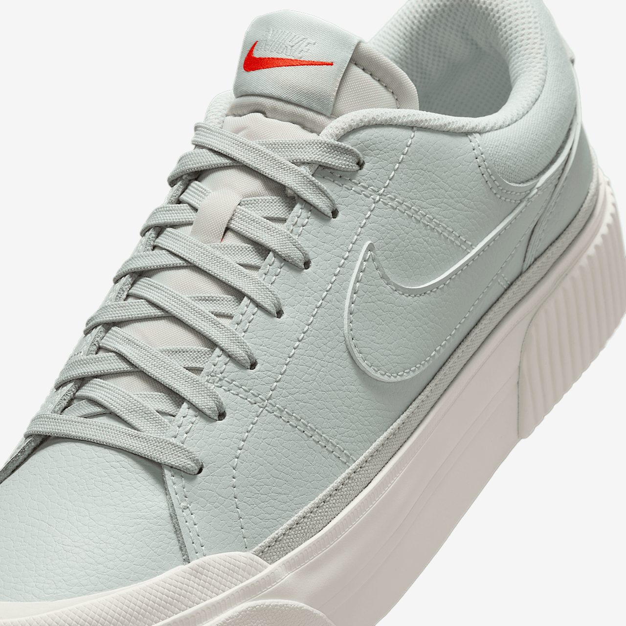 Nike  sneaker Light Silver/Sail/Picante Red/Feather