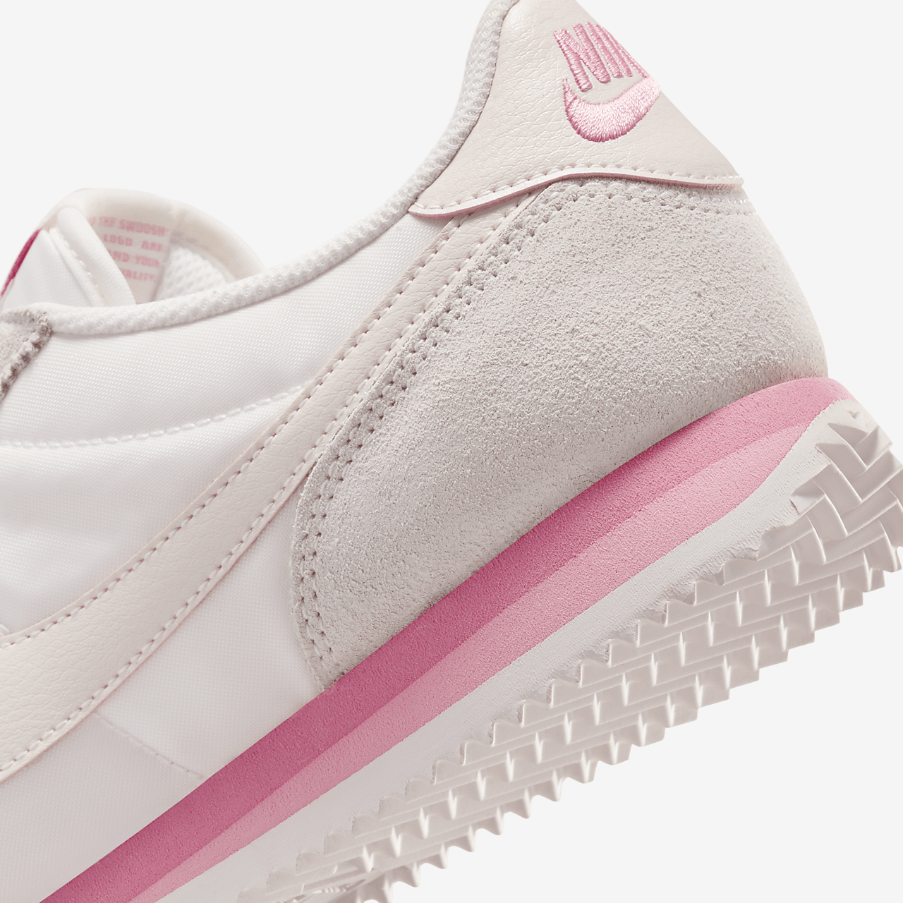 Nike Cortez sneaker Light Soft Pink/Light Soft Pink/Coral Chalk/Light Soft Pink