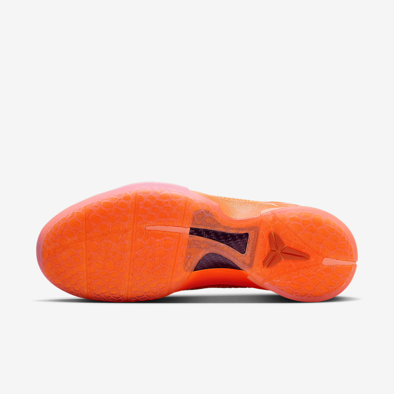 Nike Kobe sneaker Total Orange/Cosmic Clay/Metallic Silver