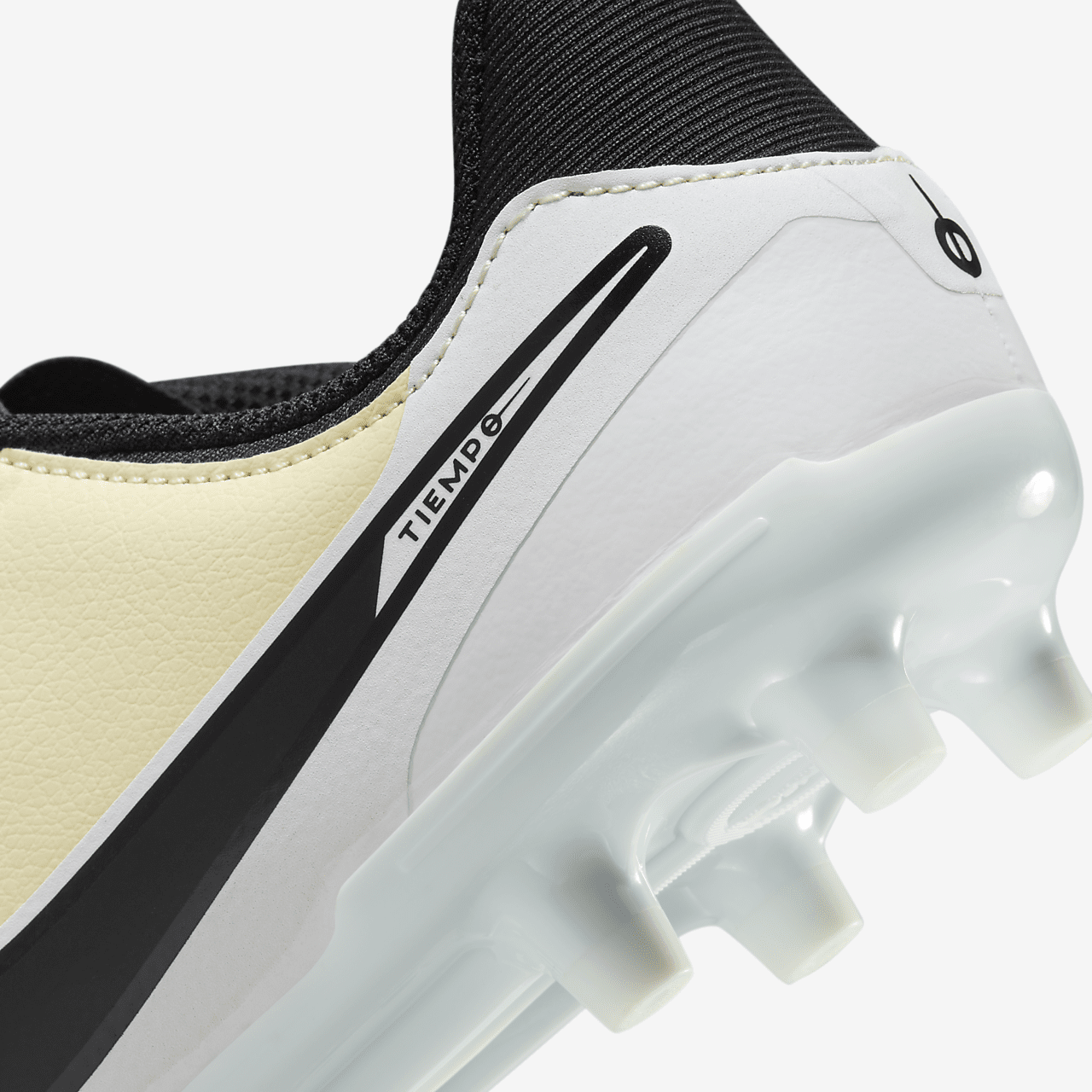 Nike  sneaker Lemonade/Metallic Gold Coin/Zwart