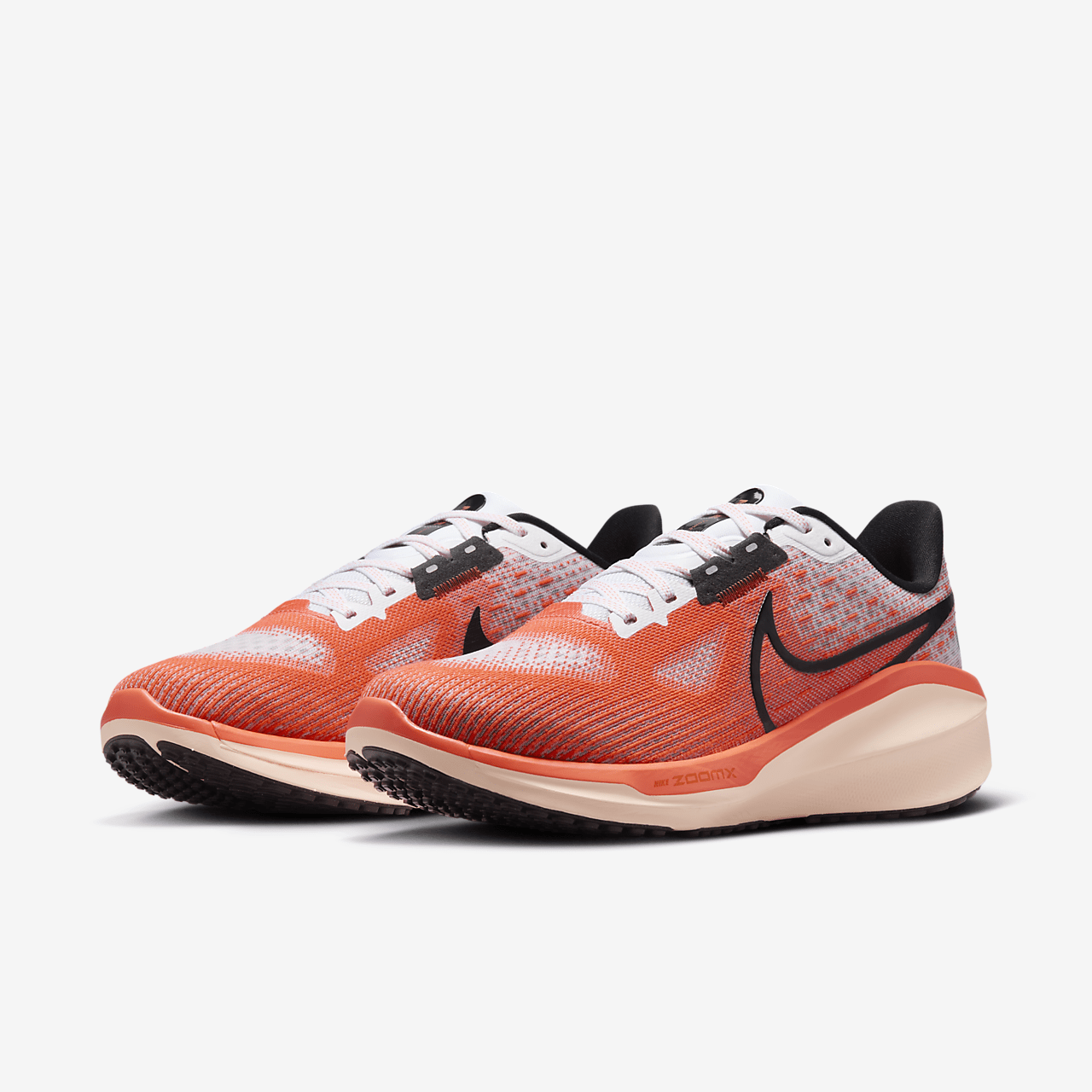 Nike Vomero sneaker Wit/Light Wild Mango/Crimson Tint/Zwart