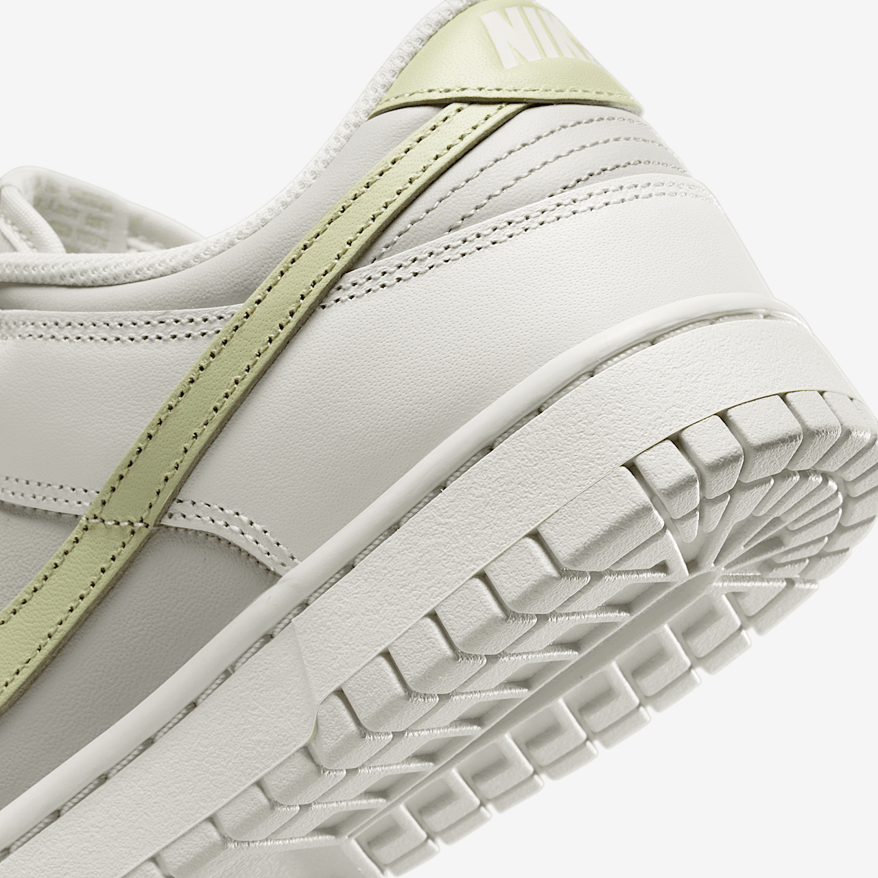 Nike Dunk Low sneaker Phantom/Olive Aura/Light Army/Light Bone