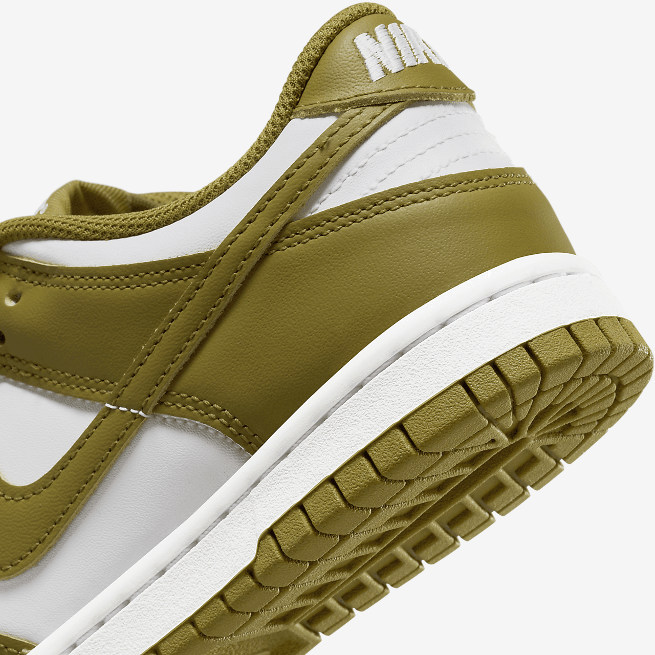 Nike Dunk Low sneaker Wit/Pacific Moss