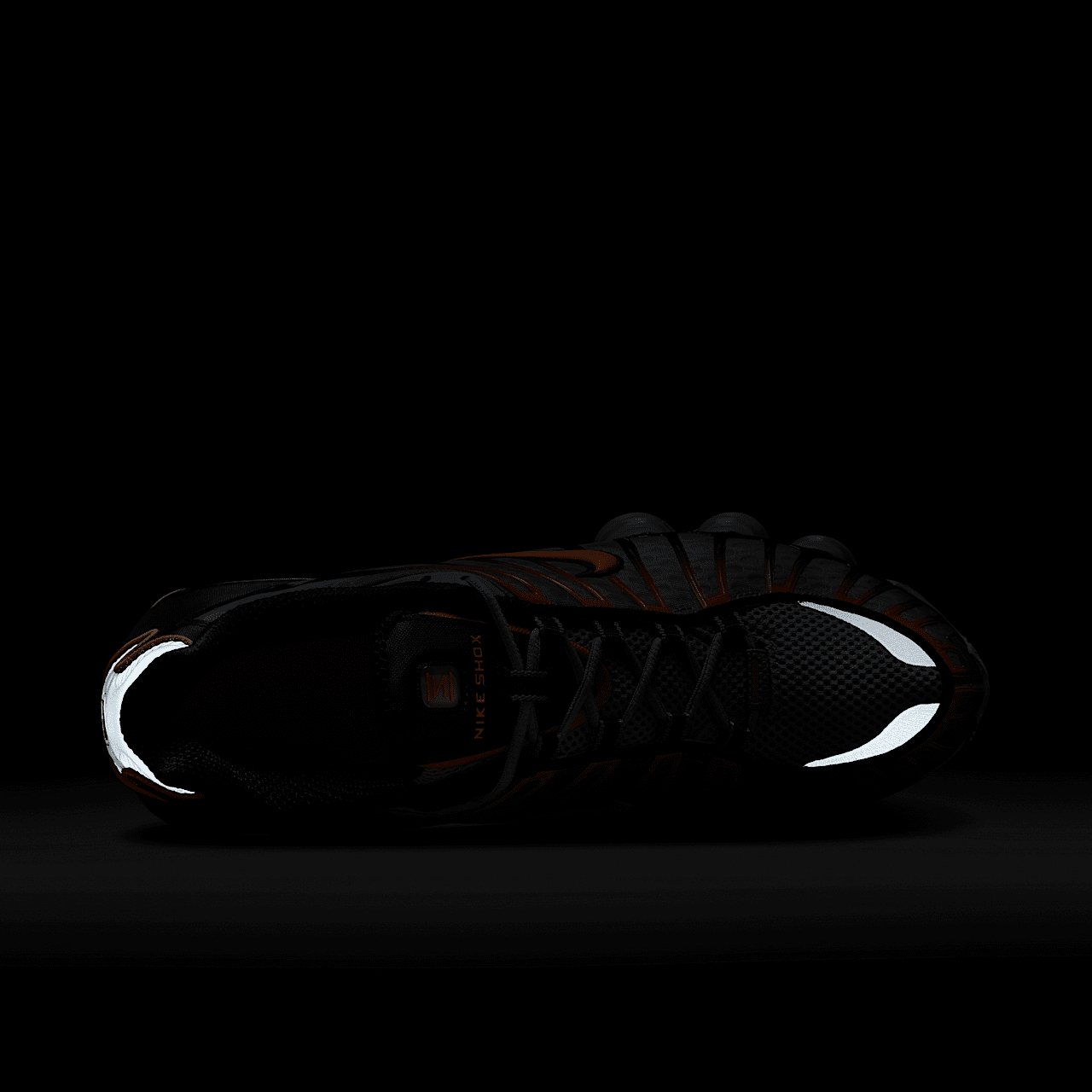 Nike Nike Shox sneaker Light Smoke Grey/Zwart/Bright Mandarin