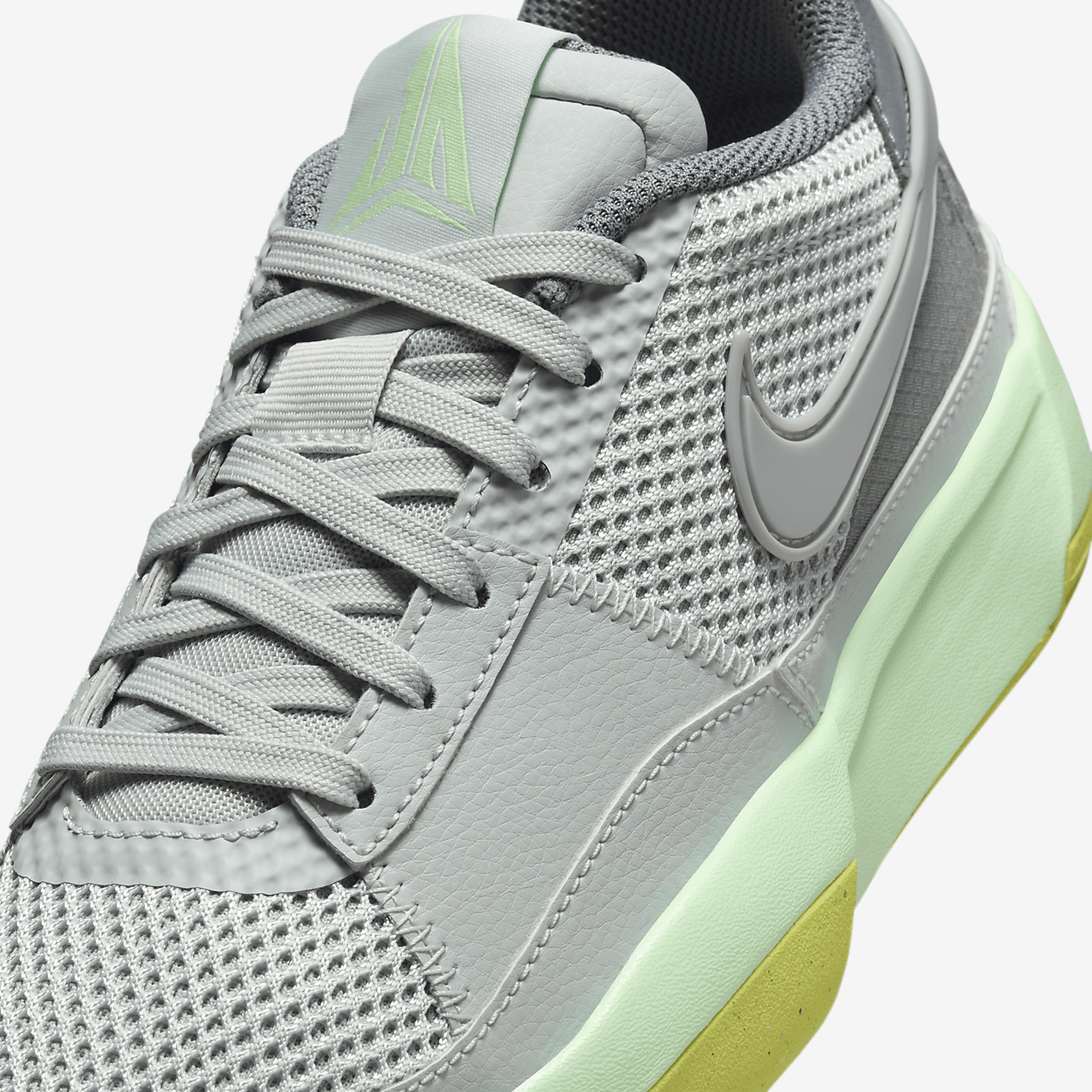 Nike  sneaker Light Silver/Cyber/Cool Grey/Granite