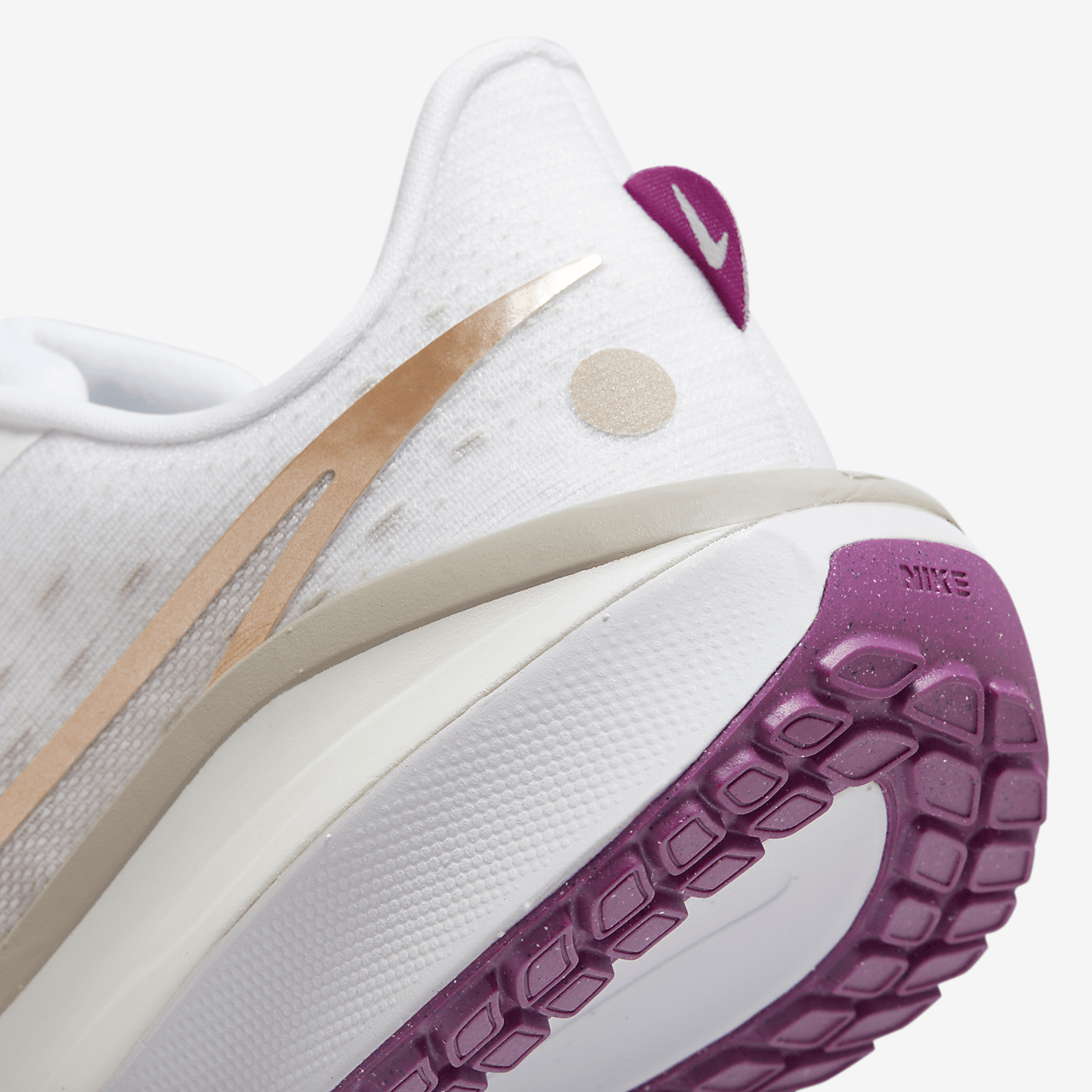 Nike Vomero sneaker Platinum Violet/Wit/Hot Fuchsia/Metallic Red Bronze