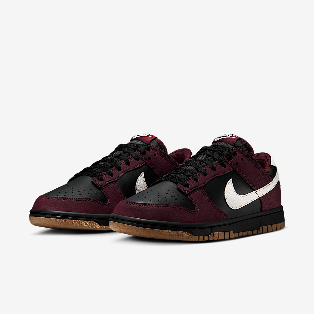 Nike Dunk Low sneaker Burgundy Crush/Zwart/Khaki/Phantom