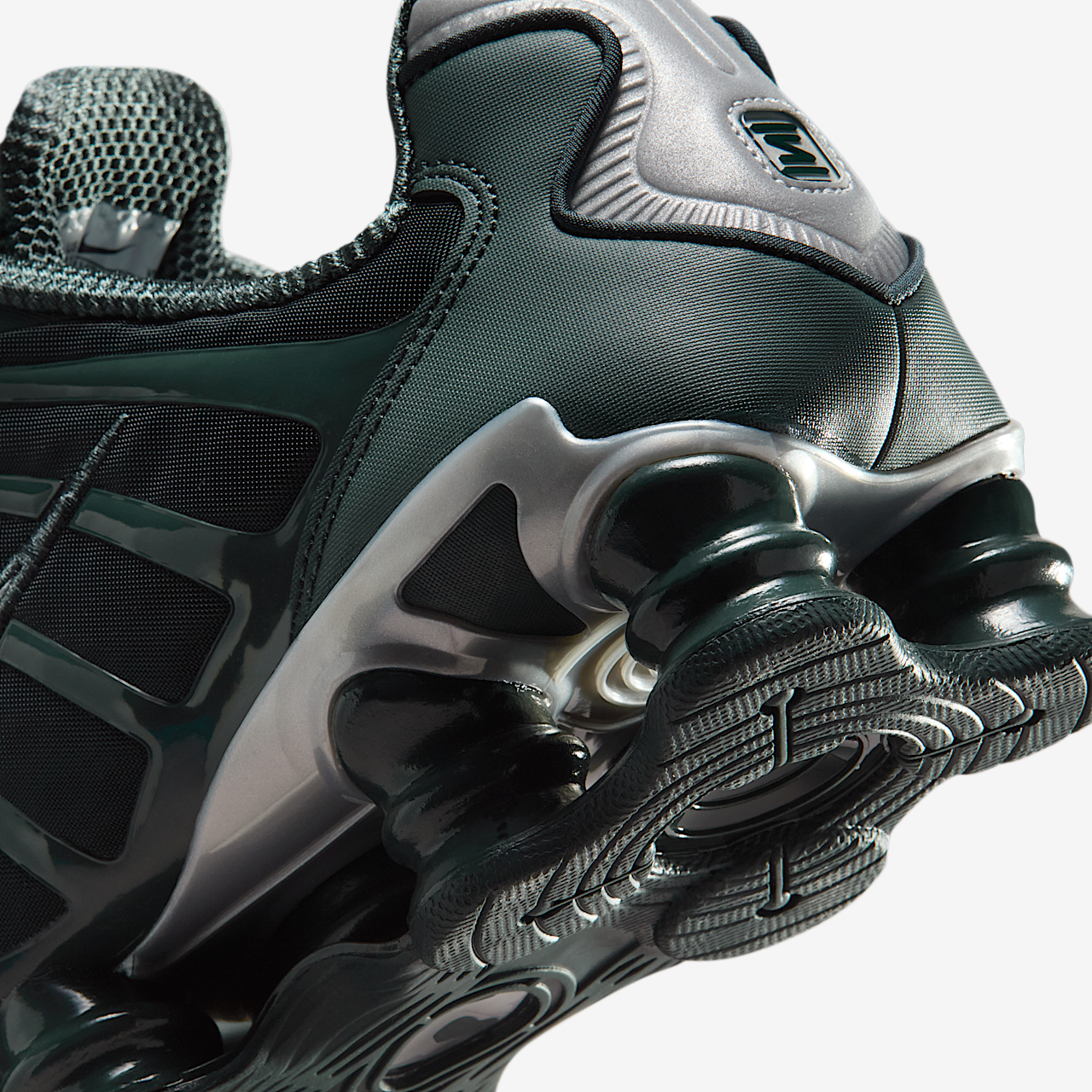 Nike Nike Shox sneaker Seaweed/Gunmetal