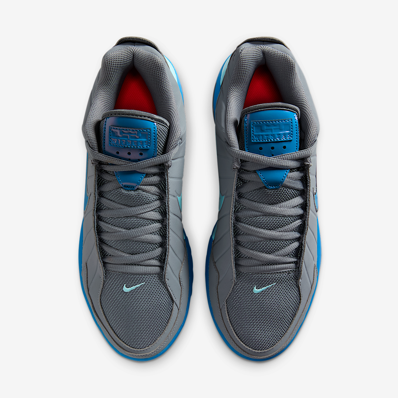 Nike LeBron sneaker Cool Grey/Glacier Ice/Glacier Ice/Aurora Blue
