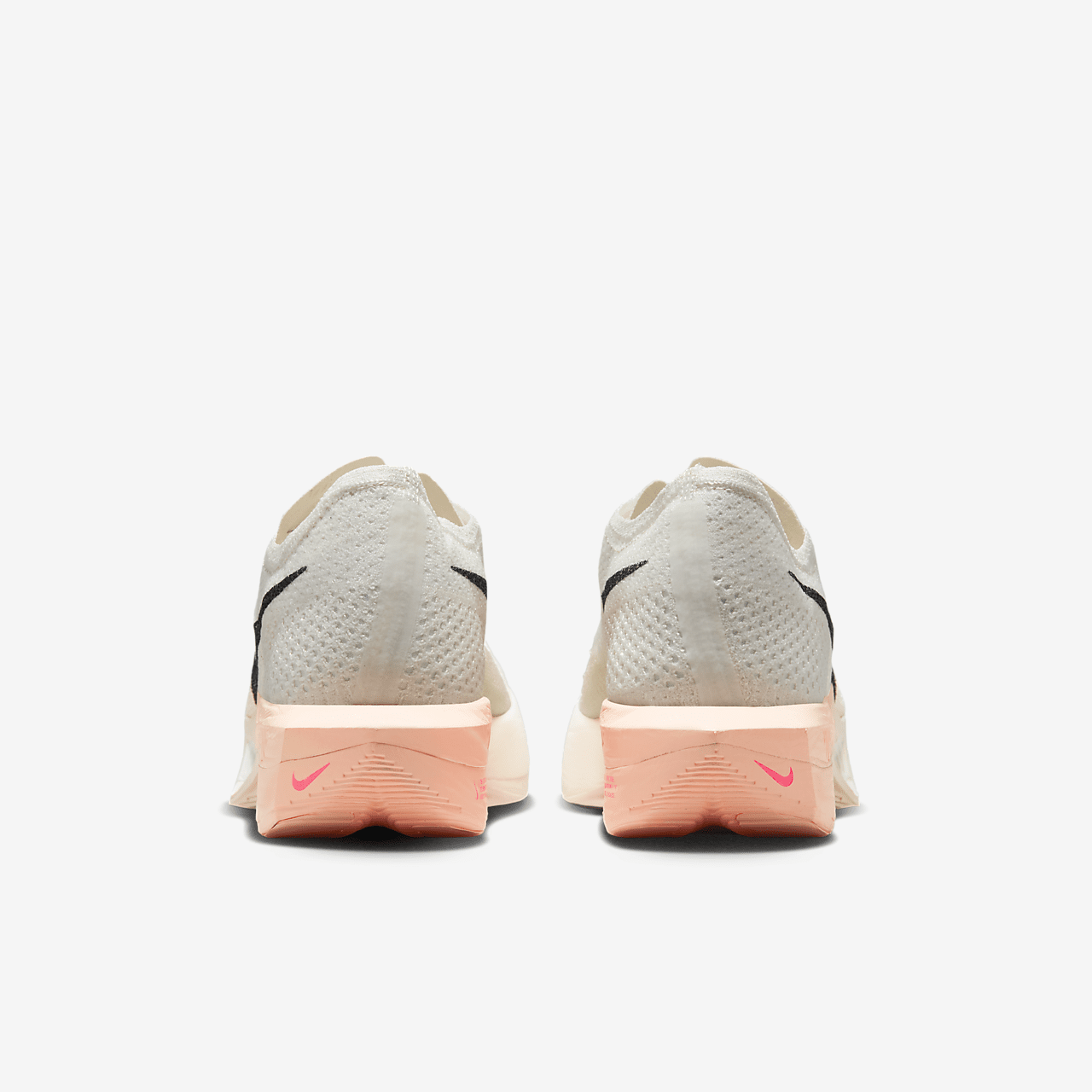 Nike  sneaker Sail/Crimson Tint/Guava Ice/Zwart