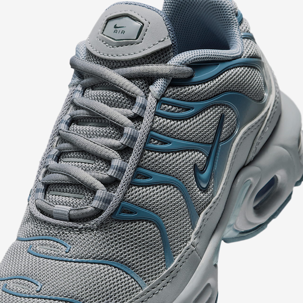 Nike Air Max Plus sneaker Stealth/Monsoon Blue/Off Noir/Armory Blue