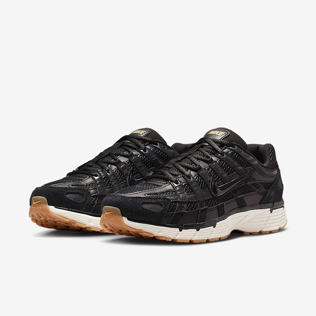 Nike P-6000 sneaker Zwart/Metallic Gold Grain/Sail/Zwart