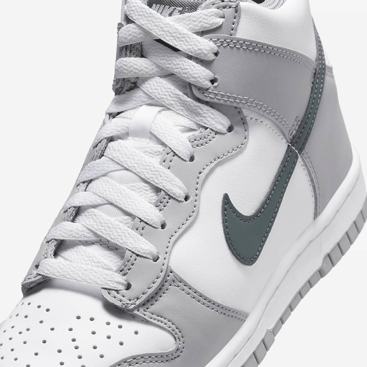 Nike Dunk High sneaker Wit/Cement Grey/Vintage Green