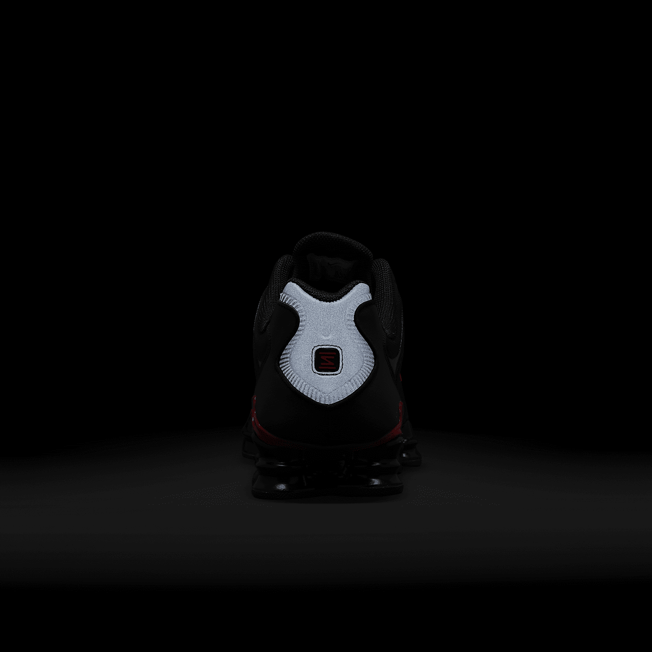 Nike Shox sneaker Zwart/University Red/Metallic Silver