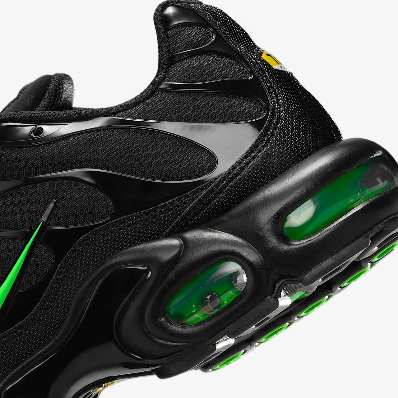 Nike Air Max Plus sneaker Zwart/Zwart/Green Strike