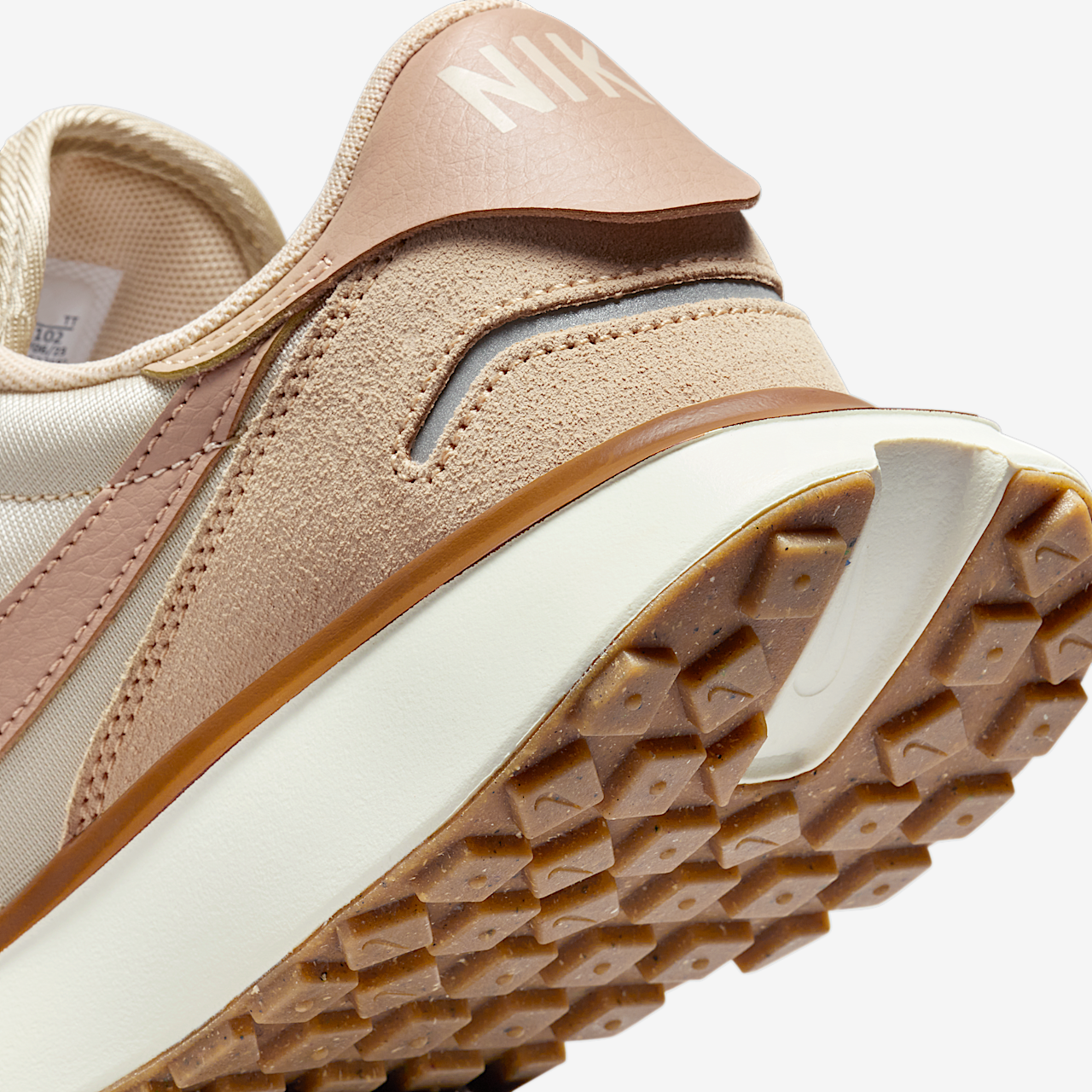 Nike Phoenix Waffle sneaker Sanddrift/Sesame/Metallic Silver/Hemp