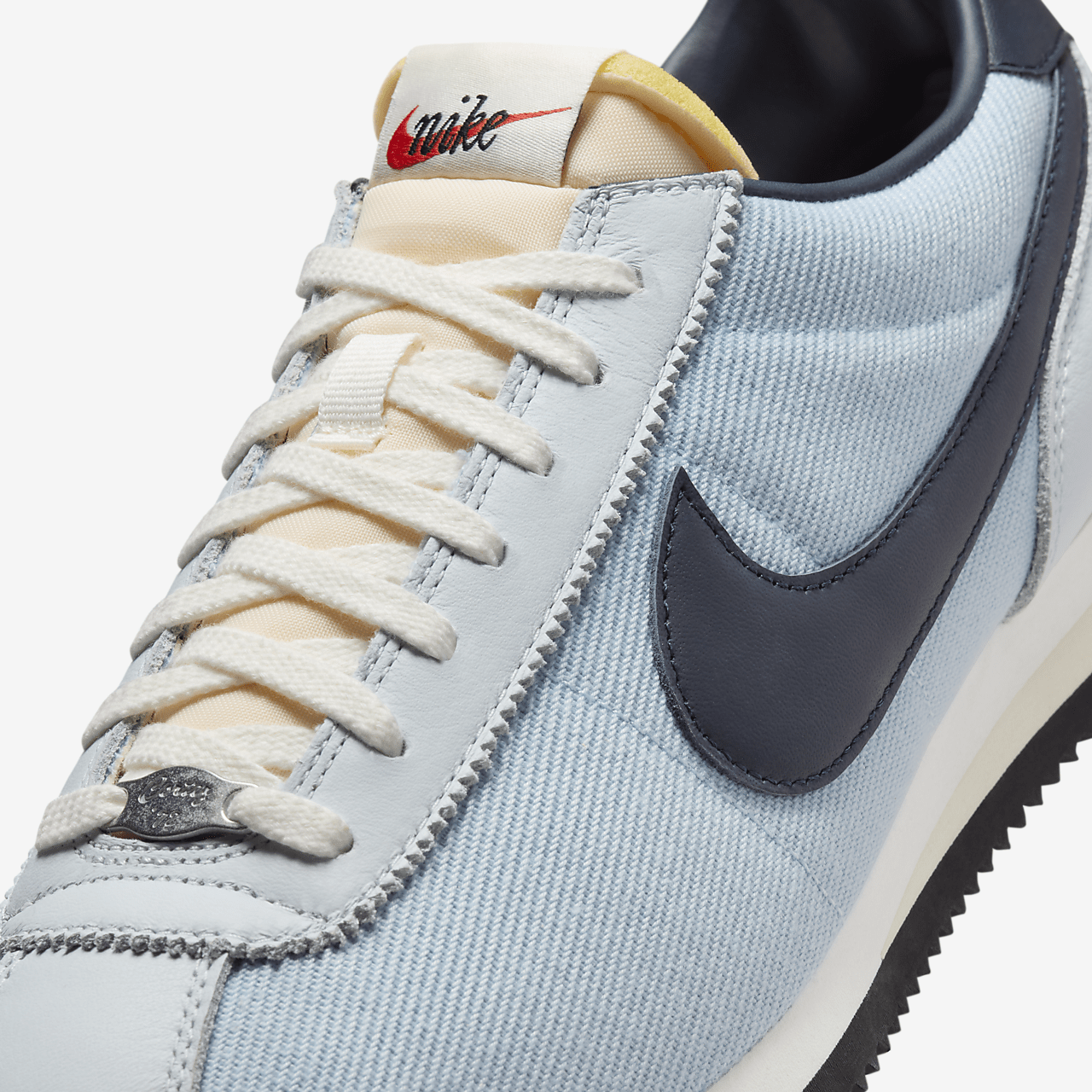 Nike Cortez sneaker Light Armory Blue/Pure Platinum/Zwart/Dark Obsidian