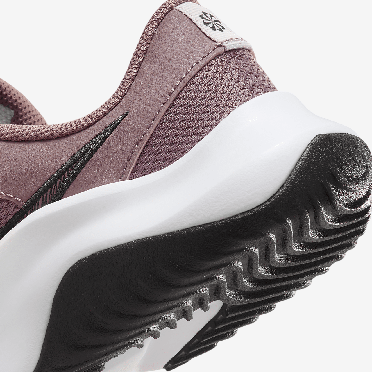 Nike  sneaker Smokey Mauve/Wit/Platinum Violet/Zwart