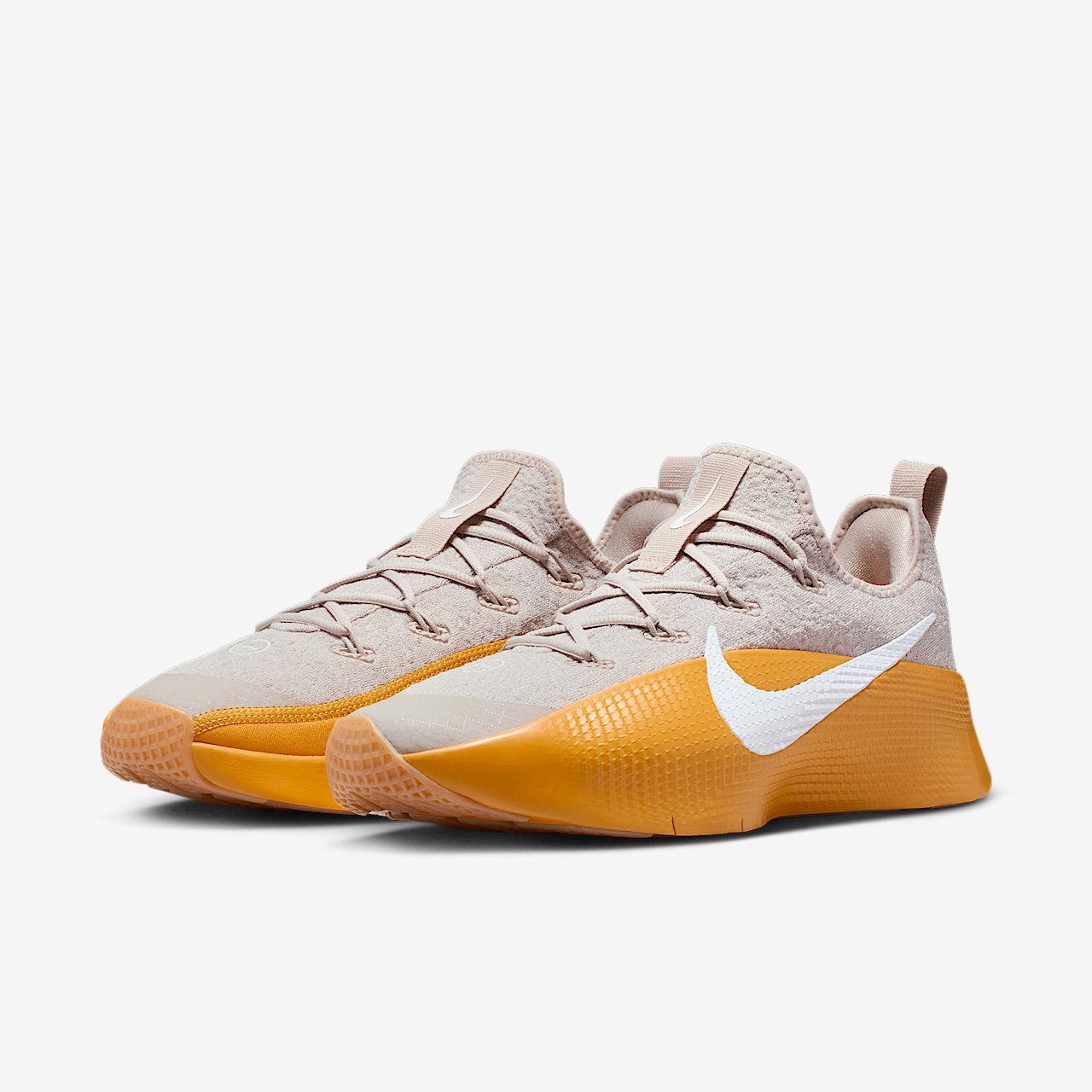 Nike LeBron sneaker Cream II/Gold Leaf/Wit